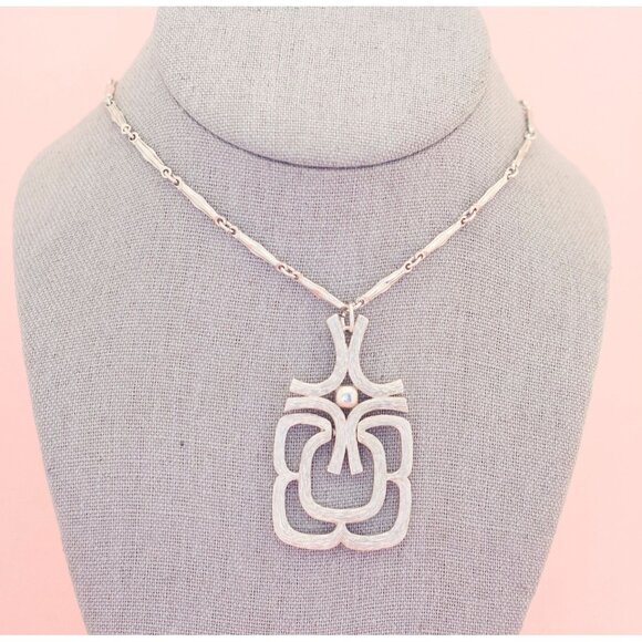 Vintage Unique Ancient Symbol Necklace | 24 inch | Avon | H19 - Picture 2 of 4